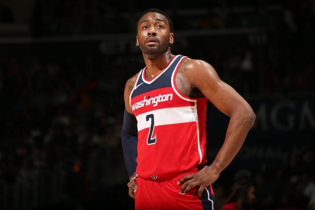 沙特豪门利雅得新月意外失利，马丁内利状态低迷引关注